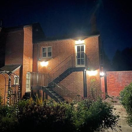 Cockloft Romantic Countryside Hideaway Bishops Cannings Exterior foto
